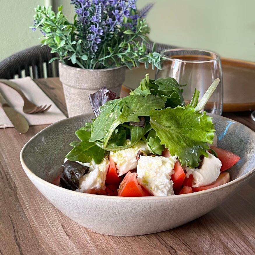 Ensalada de burrata Risueña=