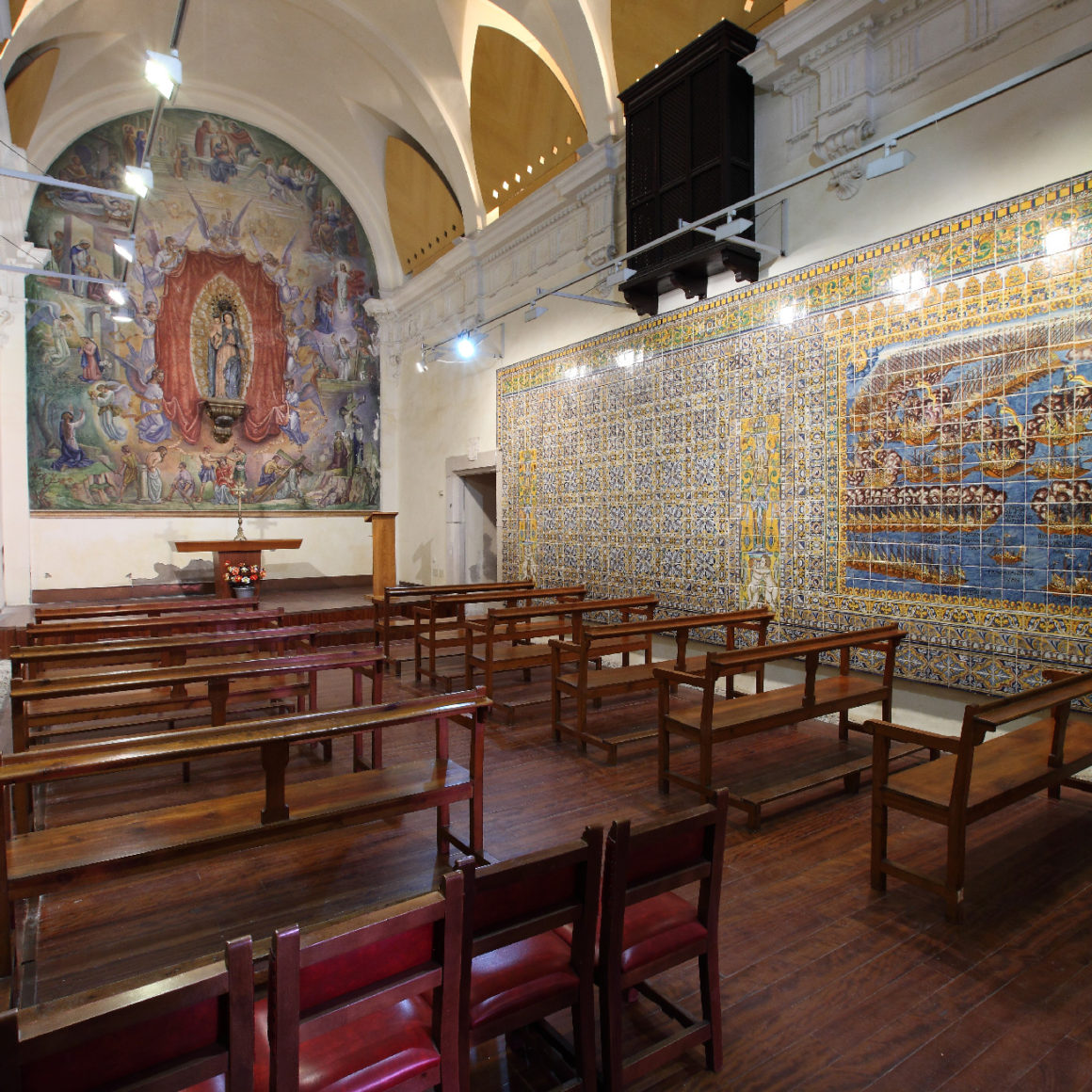 Interior Capella